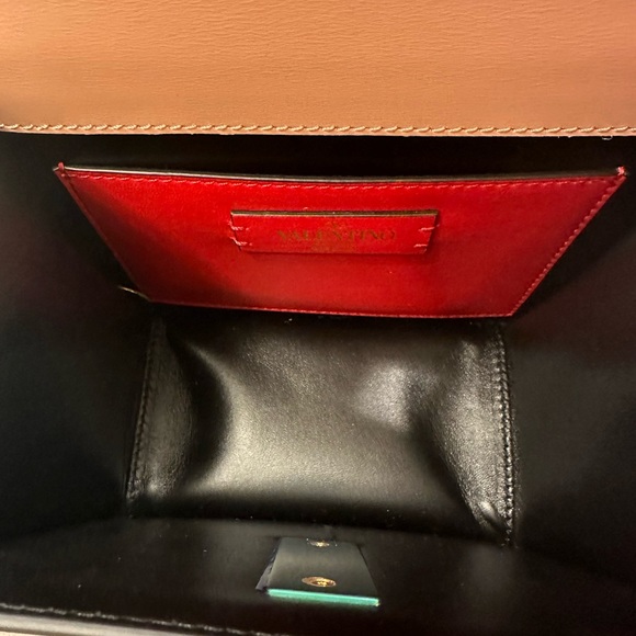 VALENTINO VSling Leather Bag - Picture 5 of 16
